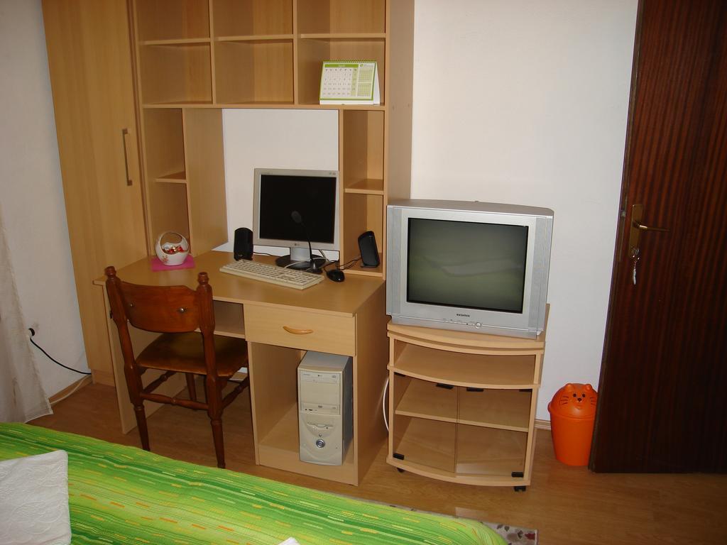 Guest House Konak Kod Danke トレビニエ エクステリア 写真