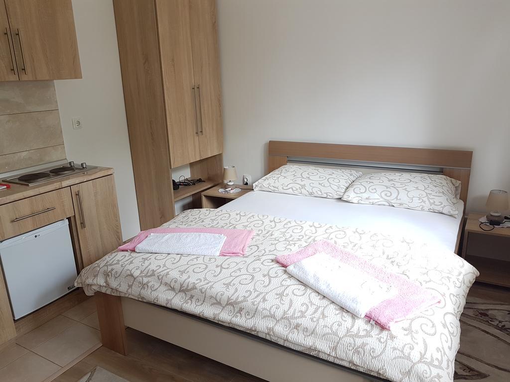 Guest House Konak Kod Danke トレビニエ 部屋 写真